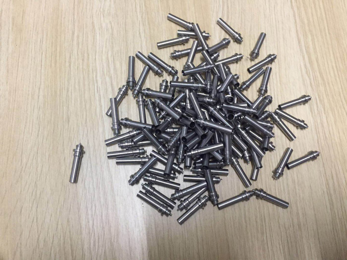 機械零部件加工09